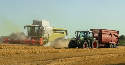 Maszyny rolnicze sprzedam - ogłoszenia